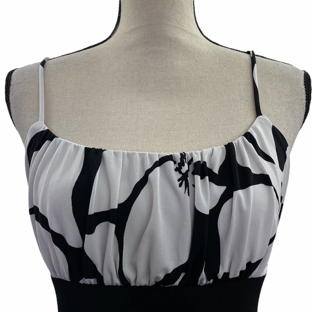 WRAPPER Black White Floral Mini Dress Size Large - Picture 2 of 13